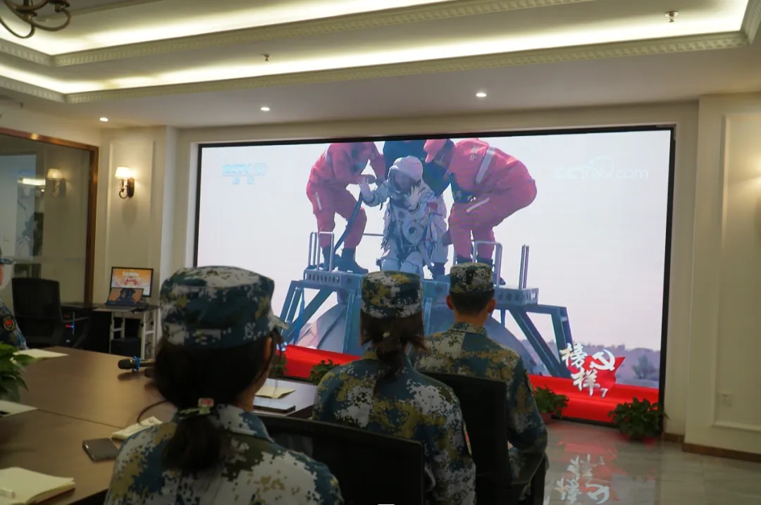 榜样3.webp.jpg 榜样3.webp.jpg