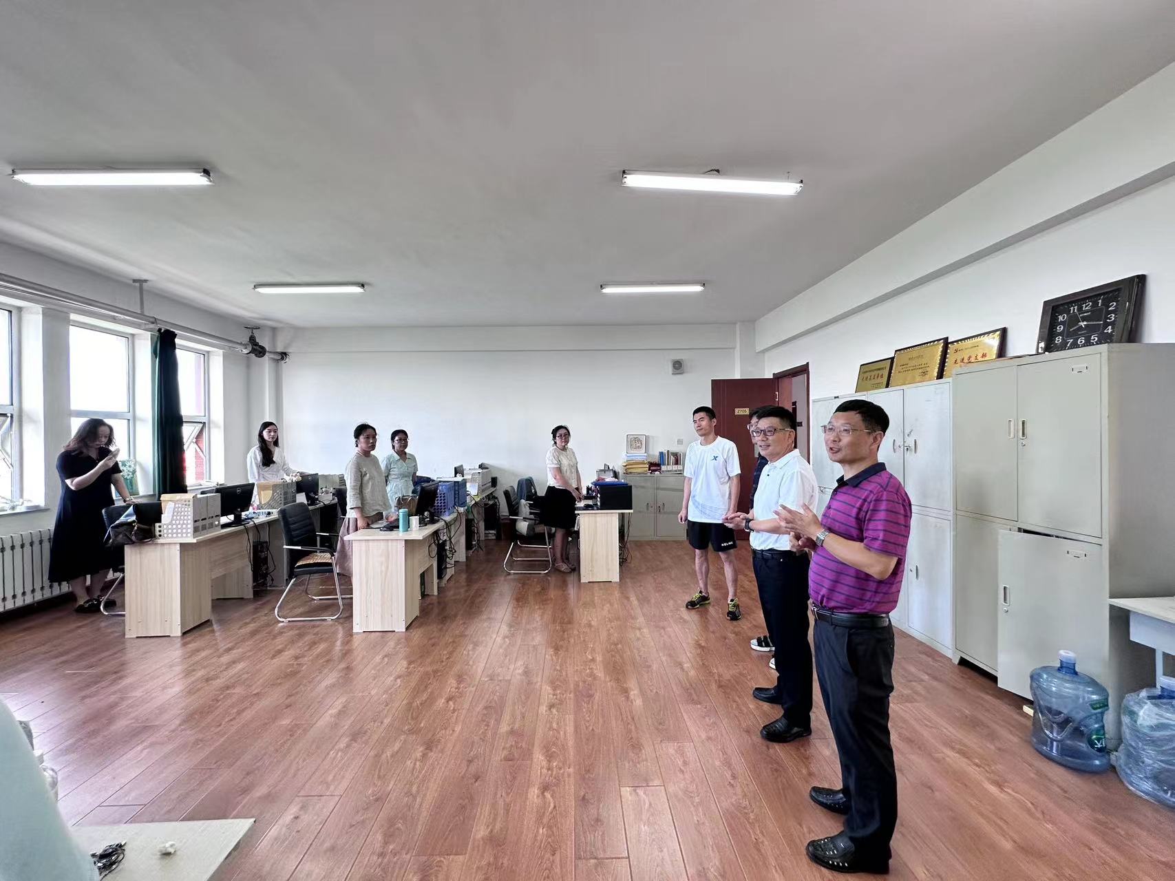 e5102cae8edc0d9e15fab27c6eab5a0.jpg e5102cae8edc0d9e15fab27c6eab5a0.jpg